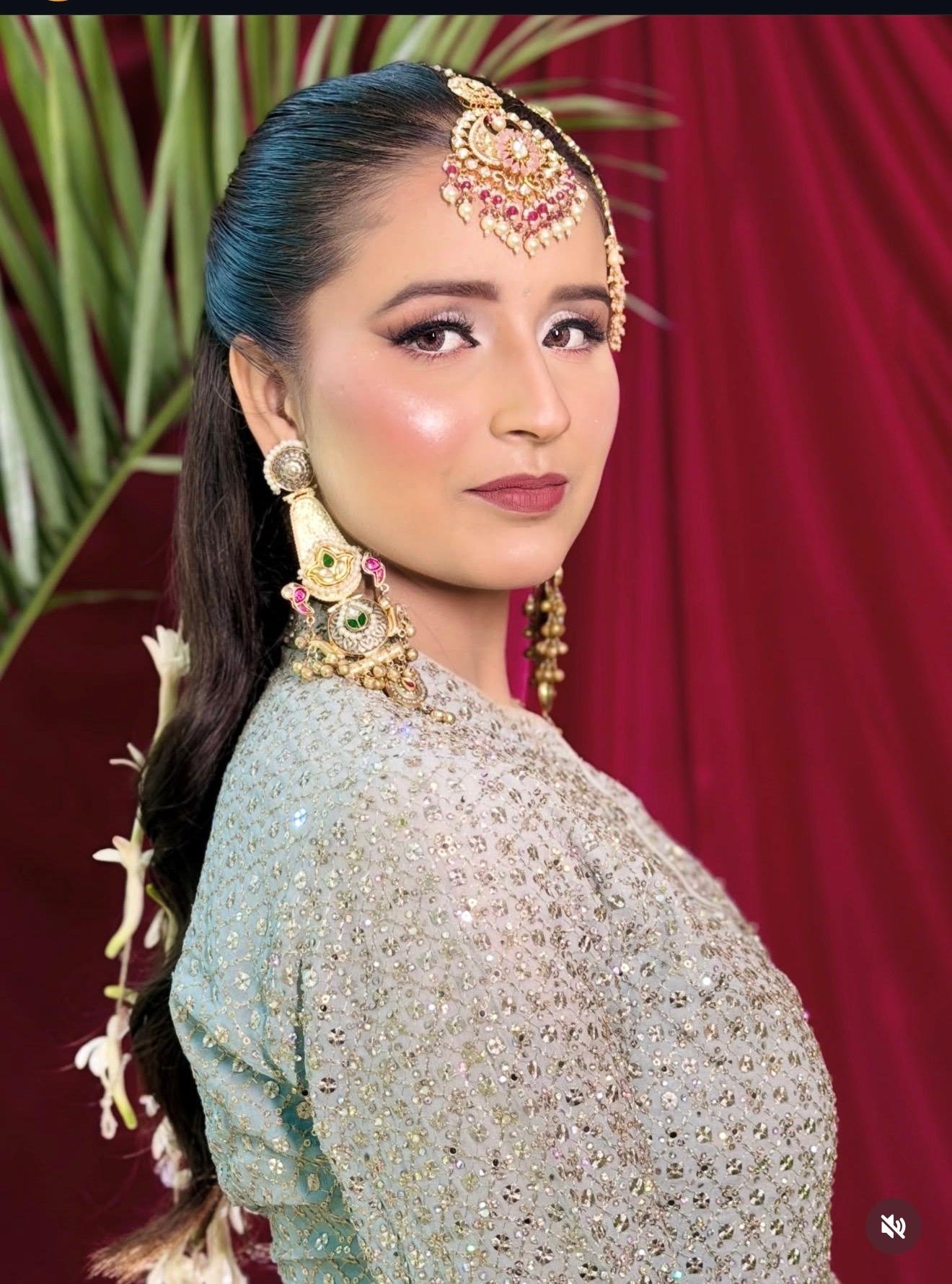 Anu Makeoverz