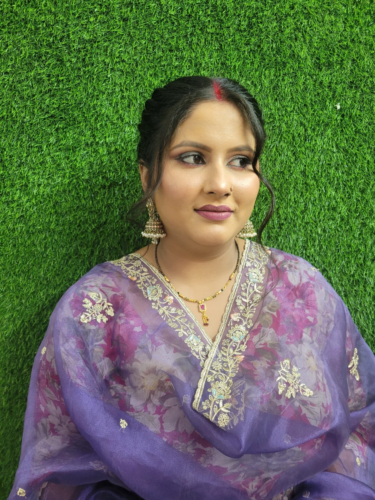 Glamorous look Salon and Academy