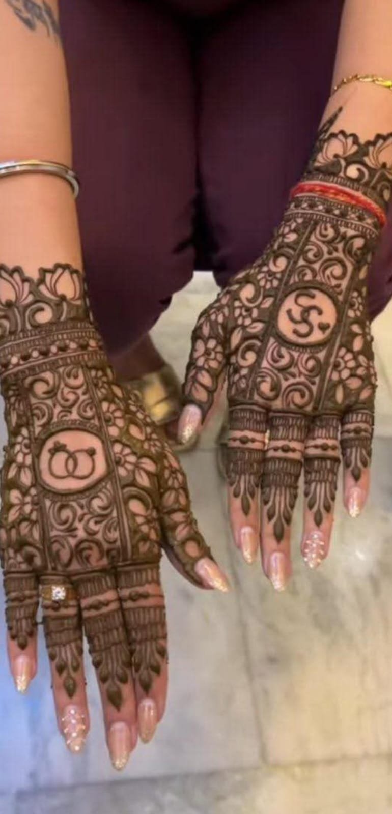 Nahan Mehndi Artist